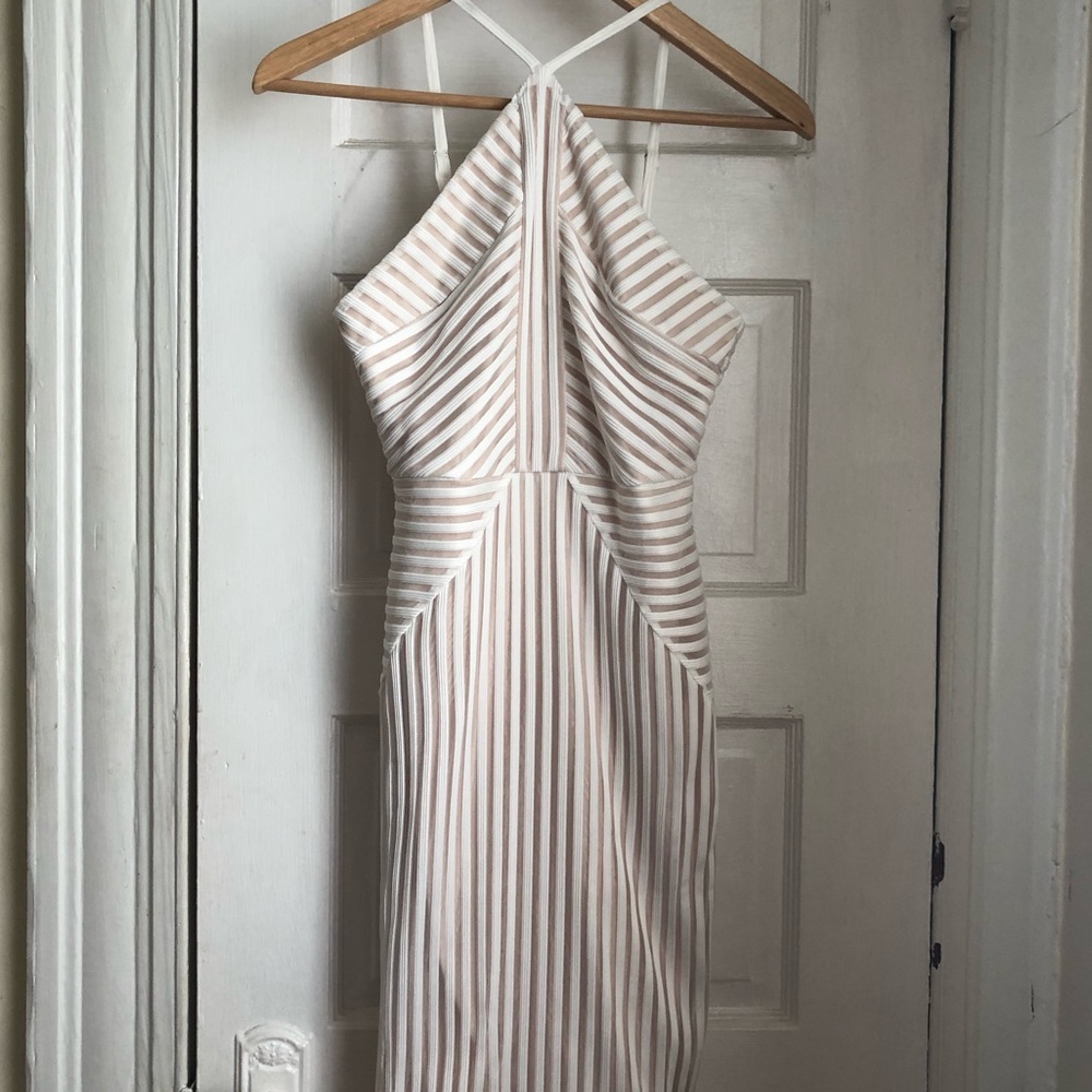 White and neutral textured midi dress tobi